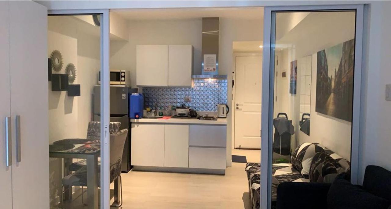 Azure Urban Resort Paranaque City Экстерьер фото