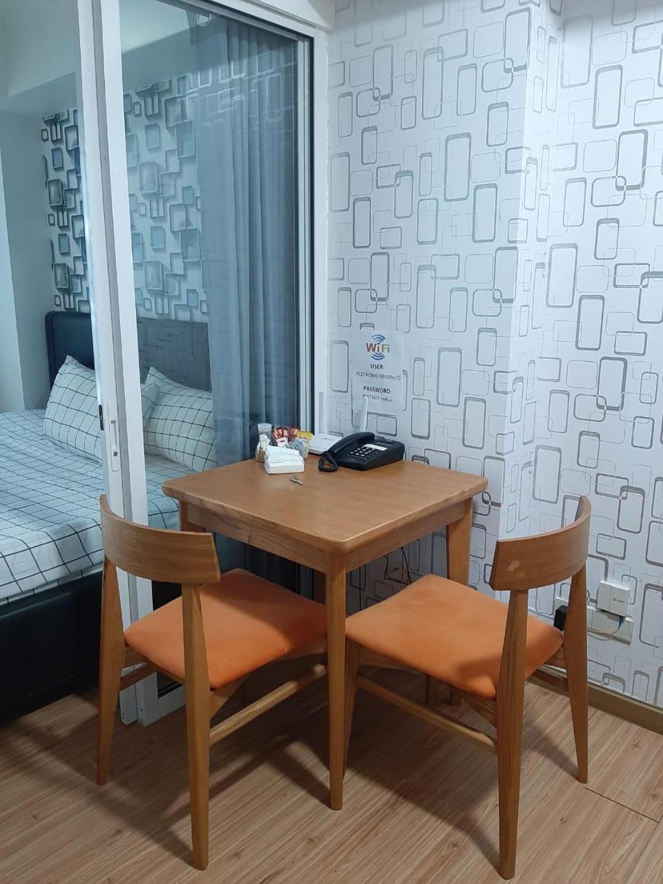 Azure Urban Resort Paranaque City Экстерьер фото